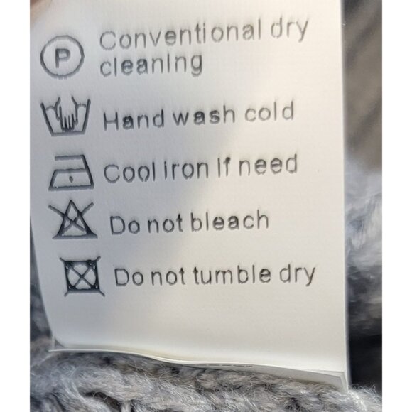 Sweater Dress  Soft Gray Knit Long Sleeve Buttons V-Neck Womens Size Large New - Picture 5 of 8